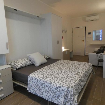 Metro Apartment Collegno Exterior foto